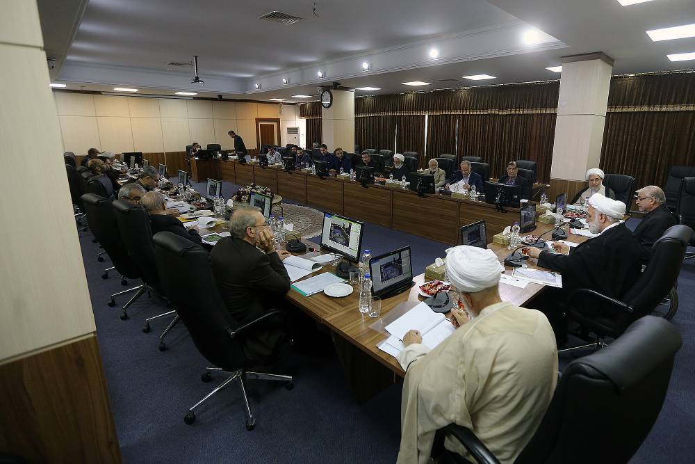 پایان بررسی طرح «حمایت از مالکیت صنعتی» و آغاز بررسی طرح «الزام به ثبت رسمی معاملات اموال غیرمنقول» پایان بررسی طرح «حمایت از مالکیت صنعتی» و آغاز بررسی طرح «الزام به ثبت رسمی معاملات اموال غیرمنقول»