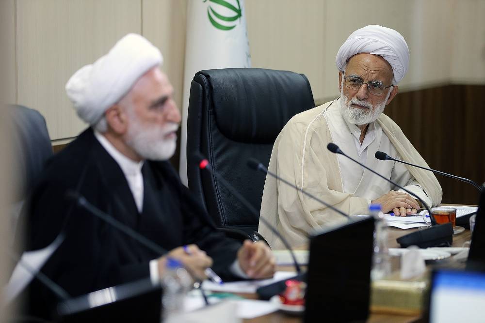 پایان بررسی طرح «حمایت از مالکیت صنعتی» و آغاز بررسی طرح «الزام به ثبت رسمی معاملات اموال غیرمنقول» پایان بررسی طرح «حمایت از مالکیت صنعتی» و آغاز بررسی طرح «الزام به ثبت رسمی معاملات اموال غیرمنقول»