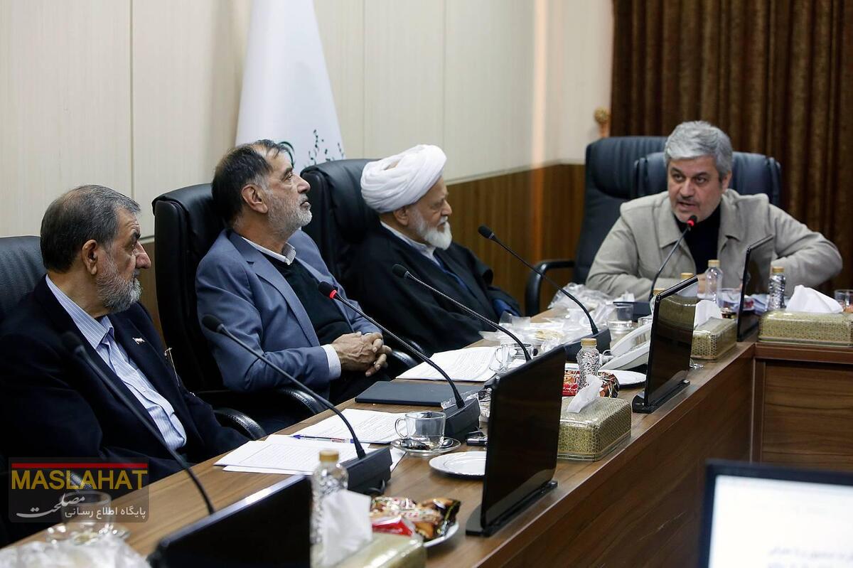 گزارش تصویری جلسه کمیسیون اقتصادی،بازرگانی و اداری مجمع تشخیص مصلحت نظام با موضوع پایان بررسی لایحه بودجه 1404 کل کشور