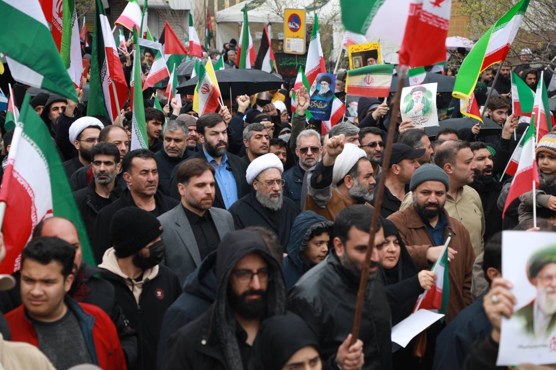 حضور آیت الله آملی لاریجانی در راهپیمایی حماسی روز جهانی قدس