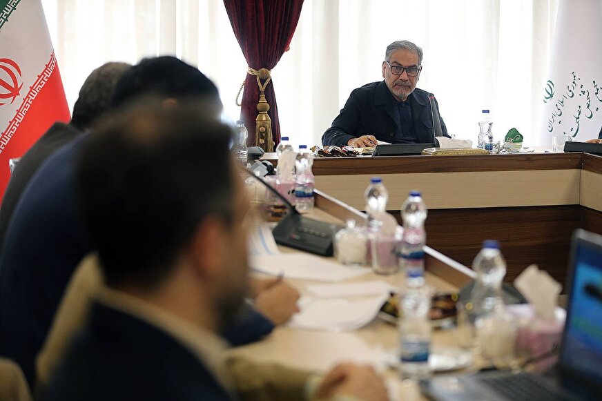 موافقت کمیسیون سیاسی مجمع با تدوین «ایده اولیه برای سیاست های کلی احزاب و تشکل های سیاسی»