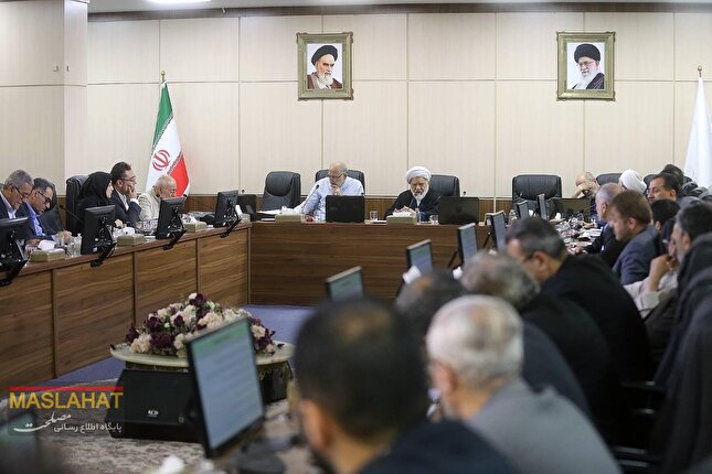 گزارش تصویری جلسه کمیسیون زیربنایی و تولیدی با موضوع آغاز بررسی سیاست های کلی مسکن