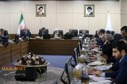 گزارش تصویری دومین جلسه  کمیسیون مشترک برای بررسی نقشه راه اصلاح نظام حکمرانی اقتصادی با هدف مهار ابرچالش های اقتصادی کشور