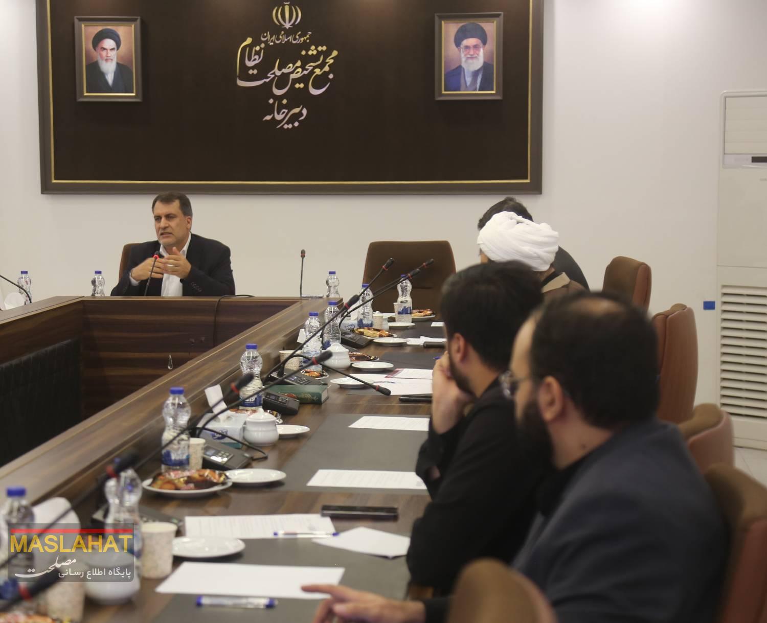 محدودکردن مقررهگذاری و نظارت سلسلهمراتبی دو راهکار تحقق بند ۳ سیاستهای کلی نظام قانونگذاری است محدودکردن مقررهگذاری و نظارت سلسلهمراتبی دو راهکار تحقق بند ۳ سیاستهای کلی نظام قانونگذاری است