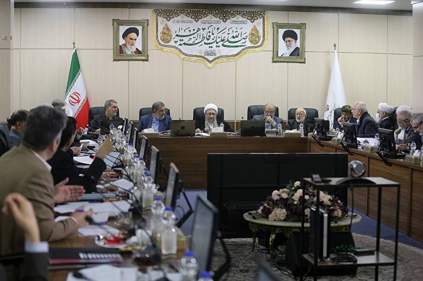 پایان  بررسی لایحه دو فوریتی «الزامات و احکام مورد نیاز قوانین بودجه سنواتی» در هیئت عالی نظارت مجمع