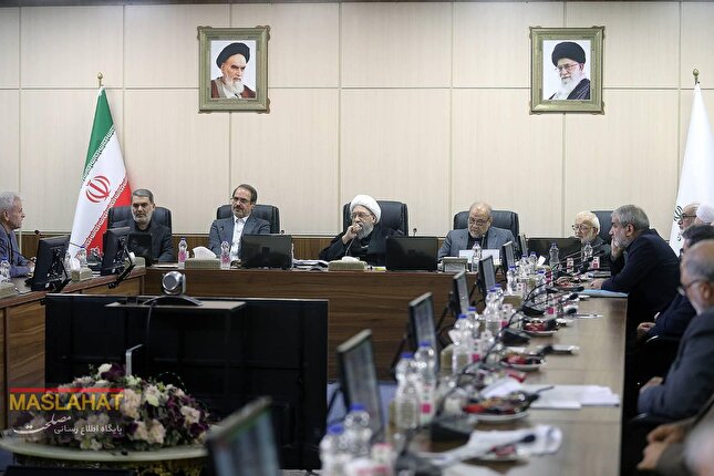 گزارش تصویری جلسه هیات عالی نظارت با موضوع ادامه بررسی گزارش «ارزیابی حسن اجرای سیاست های کلی انرژی» /4 آذر 1404