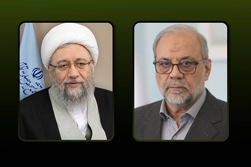 پیام تسلیت آیت الله آملی لاریجانی به دبیر شورای عالی امنیت ملی