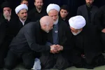 اقامه نماز بر پیکر مطهر رهبر شهید انقلاب و خانواده ایشان