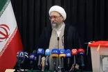 فیلم / سخنان آیت الله آملی لاریجانی در پای صندوق اخذ رأی دور دوم چهاردهمین انتخابات ریاست جمهوری /15 تیر 1403