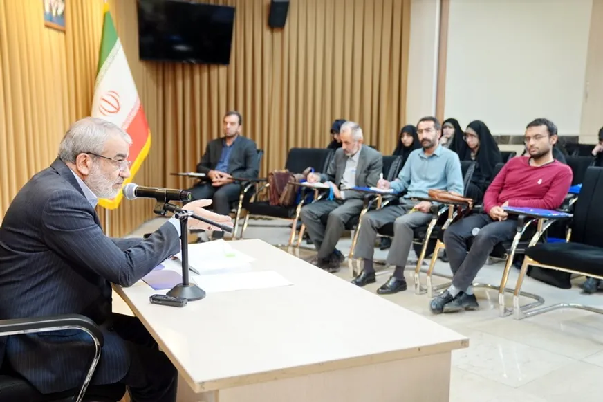 تاکید دکتر کدخدایی بر ضرورت تحول بنیادین در نظام قانون‌گذاری مبتنی بر منظومه فکری رهبر شهید
